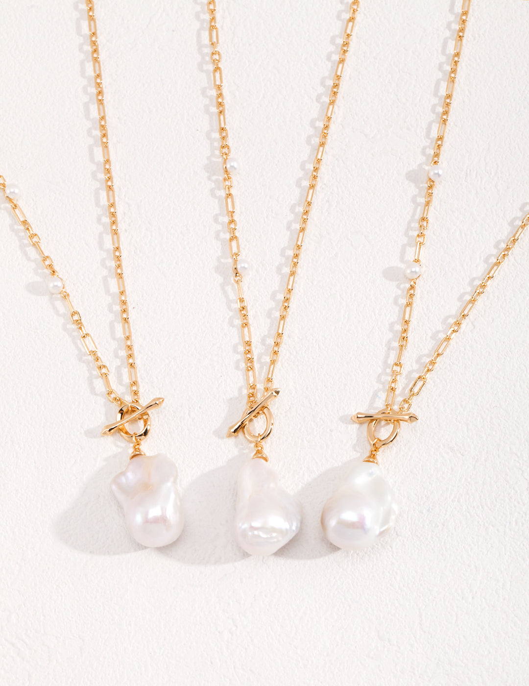 Baroque Elegance Necklace