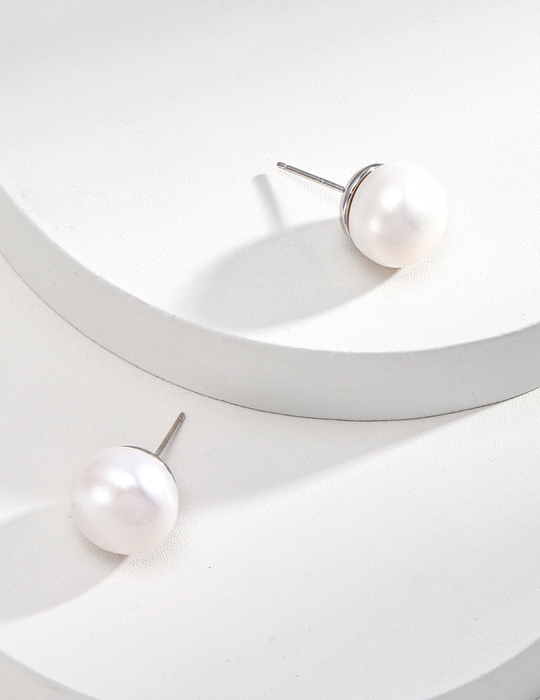 Lustrous Pearl Stud Earrings