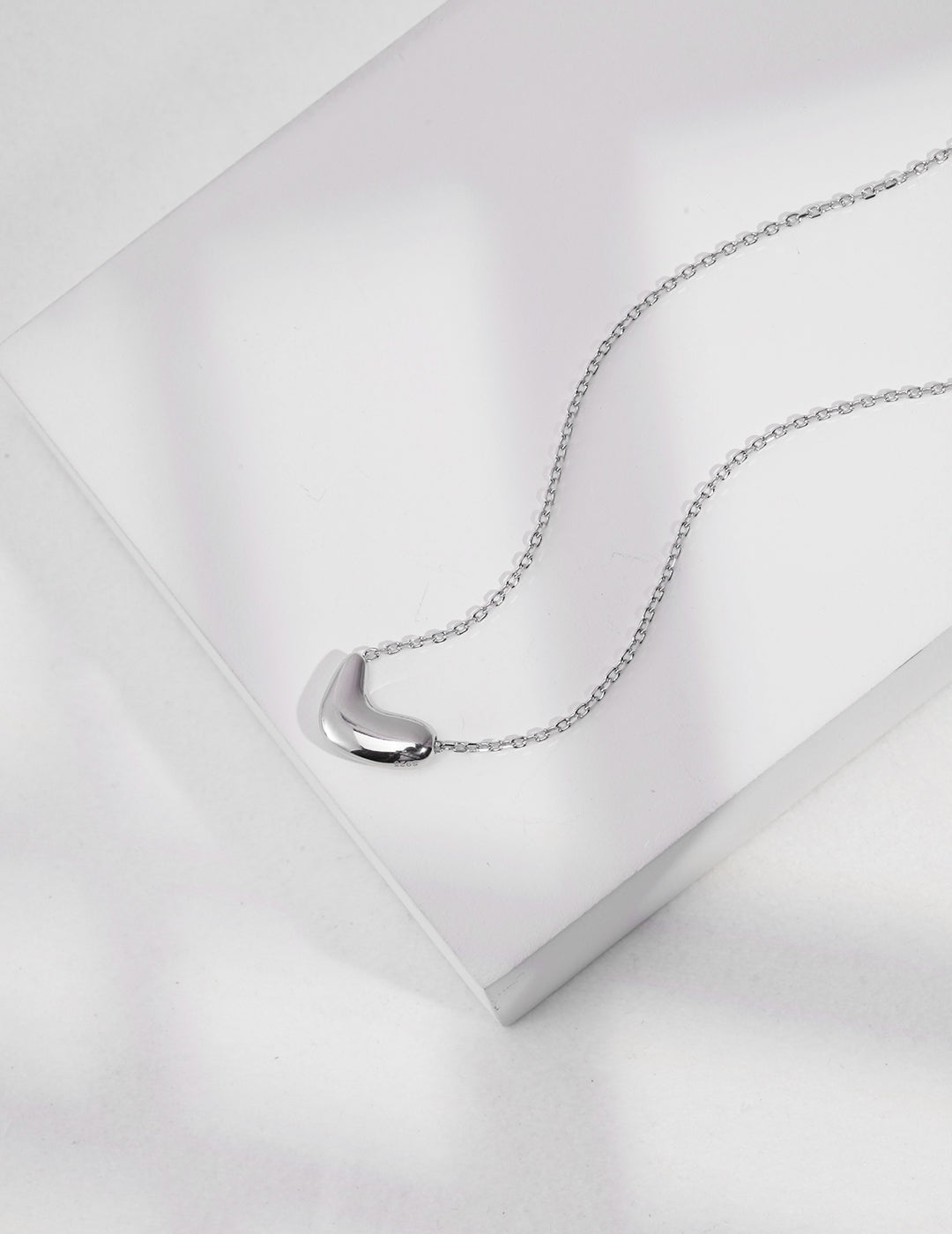 Minimalist Bean Pendant Necklace